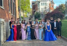 Los Limones del Mundo: Celebración del Día Internacional de los Estudiantes con The Lemon Tree Education The Lemon Tree Education celebra a sus "limones por el mundo" en el Día Internacional de los Estudiantes