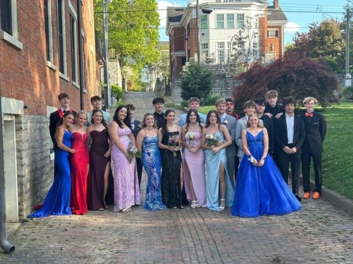 The Lemon Tree Education celebra a sus "limones por el mundo" en el Día Internacional de los Estudiantes