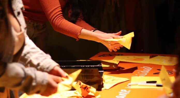 Pequeñas Alas, Gran Impacto: la exposición que invita a mirar la migración desde la bondad