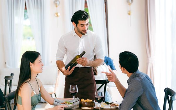 Presentación del Programa Online para Obtener el Título Oficial de Formación Universitaria presenta su programa online para acceder al Título Oficial de Técnico Superior en Dirección de Servicios de Restauración