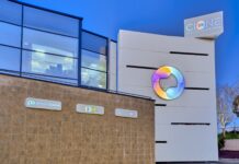 Realidad Virtual Clínica: La Innovación de Cione y V-Vision en Gabinetes Ópticos Cione y V-Vision acercan la realidad virtual clínica a los gabinetes ópticos