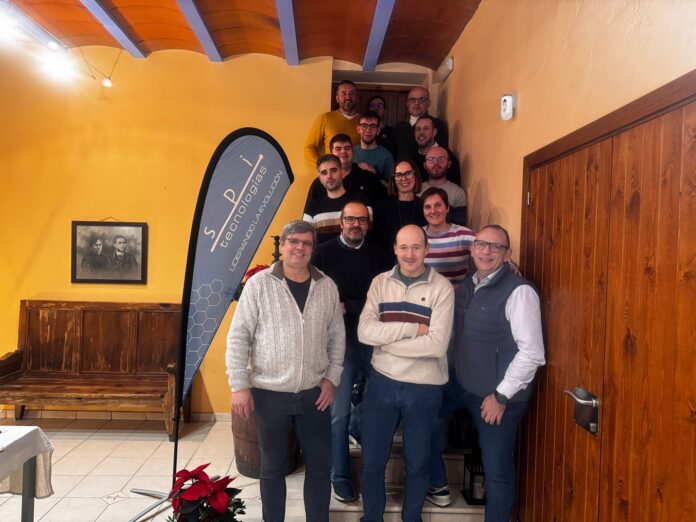 SPI Tecnologías Fortalece Su Compromiso con el Equipo en una SPI Tecnologías refuerza su compromiso con el equipo en una jornada de convivencia en Bodegas Fábregas