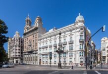 Valencia Llama a Abordar los Grandes Desafíos Tecnológicos: Expertos en Robótica, Energía y Chips se Reúnen Expertos en robótica, energía y chips llaman desde Valencia a abordar los grandes desafíos tecnológicos