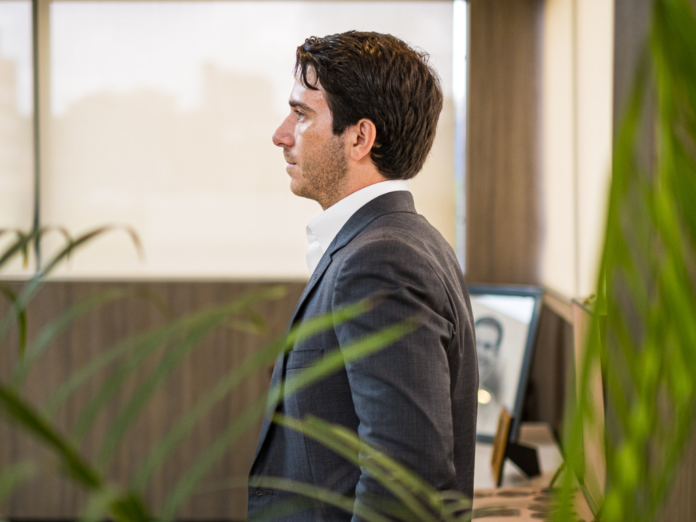 Blockbuster: Riesgos de No Innovar Según Reinaldo Ramos D’Agostino Reinaldo Ramos D?Agostino analiza el caso Blockbuster y los riesgos de no innovar