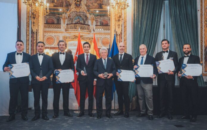Brillando en la Historia: La Gala del Premio Europeo a Una gala inolvidable del Premio Europeo a la Mejor Empresa 2025 ilumina el histórico Palacio de Santoña