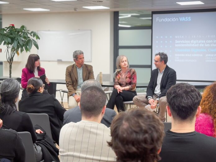 Datos y Tecnología: Claves para Edificar Ciudades Sostenibles, Eficientes y Datos y tecnología, claves para construir ciudades más sostenibles, eficientes y resilientes