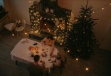 La Navidad Ilumina Tu Hogar: Consejos de 123tinta.es para Decorar Estas Fiestas La Navidad empieza con las luces: 123tinta.es ofrece los mejores consejos para decorar estas fiestas
