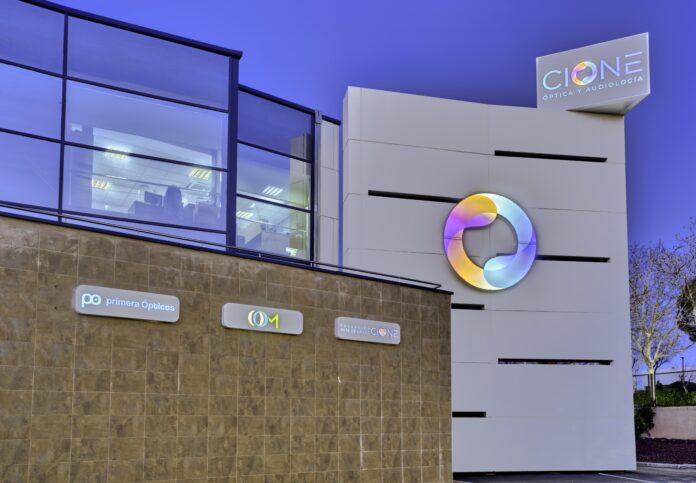 Nuevas Ayudas Visuales de CIONE: Innovaciones en RA e IA CIONE impulsa nuevas ayudas visuales basadas en RA e IA que abren un gran mercado en baja visión