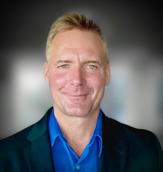 SecureAuth Contrata a Geoffrey Mattson para Proteger Identidades Complejas de SecureAuth ficha a Geoffrey Mattson para proteger identidades complejas humanas, de máquinas y agentes de IA