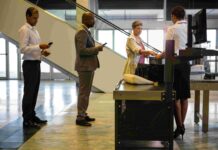 Young Promotion y el Aeropuerto: Un Espacio Clave para la Comunicación de Marca Young Promotion y el valor del aeropuerto como espacio clave para la comunicación de marca