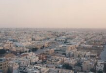 ¿Puede el Diálogo Reconstruir un Mundo Fracturado? La Alianza de Civilizaciones Apuesta por Esta Posibilidad ¿Puede el diálogo salvar un mundo fracturado? La Alianza de Civilizaciones cree que sí