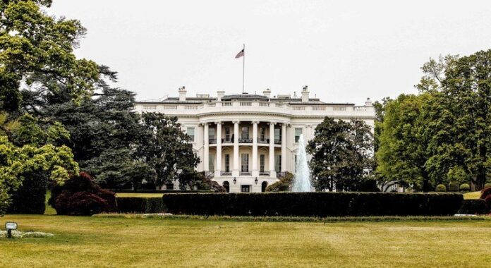 Abusos a Migrantes en EEUU, Conflicto en Gaza y Represión Abusos a migrantes en EEUU, Gaza, represión en Irán... Las noticias del viernes