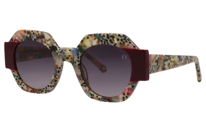 CIONE presenta 'Metamorfosis': una colección de monturas para gafas que celebra la evolución a través del color y la forma