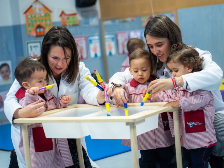 Los primeros tres años de vida: la base invisible sobre la que se construye todo el aprendizaje