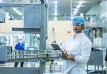 Presentación del Curso de Técnico Superior en Química Industrial de Formación Universitaria Formación Universitaria presenta su curso de Técnico Superior en Química Industrial