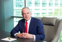 Raúl Rocha Cantú: Un Enfoque People-First para Transformar Organizaciones Globales Raúl Rocha Cantú explica su enfoque people-first en organizaciones globales