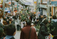 Tensiones Comerciales y su Impacto en el Panorama Económico de 2026 Las tensiones comerciales empañan el panorama económico para 2026