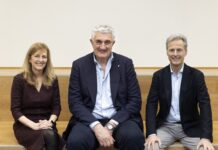 Acuerdo Entre Santander Mapfre Hipoteca Inversa y Fernando Romay Santander Mapfre Hipoteca Inversa firma un acuerdo con Fernando Romay