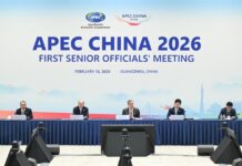 Canciller Chino Presenta Objetivos Estratégicos para APEC 2026 Canciller chino expone tareas clave de APEC China 2026