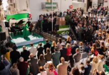 Casares: El Mejor Lugar para Celebrar el Día de Andalucía Casares, 'el mejor lugar' para celebrar el Día de Andalucía