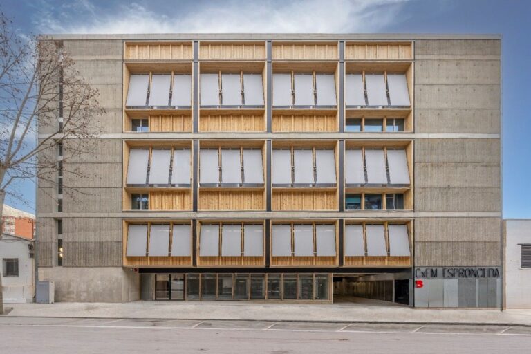 Copisa construye el Complejo Deportivo Municipal Espronceda, ya operativo en Sant Andreu