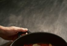 El Potencial de las Proteínas Alternativas: 10.000 Millones de Euros y 34.000 Empleos para España hasta 2040 Las proteínas alternativas podrían aportar hasta 10.000 millones € y 34.000 empleos en España hasta 2040