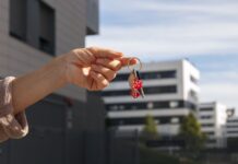 Reajuste de Precios: Inmuebles en Venta con Descuentos del 5% al 9% Una gran parte de los inmuebles en venta registran ajustes de precio de entre el 5% y el 9% antes del cierre de la operación