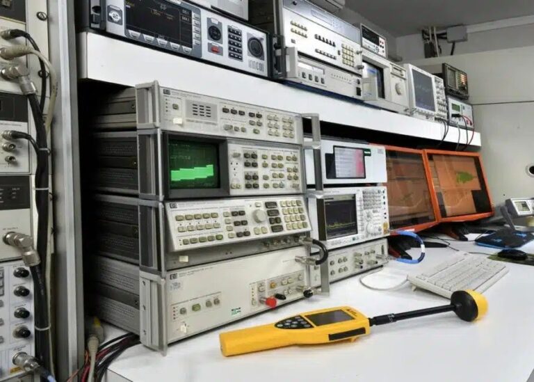 TelproCE alerta sobre la importancia de la compatibilidad electromagnética en la salud laboral