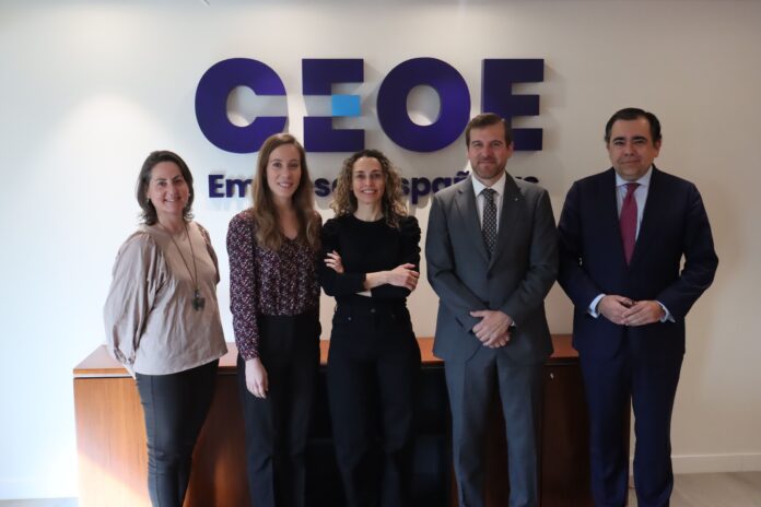Envalora Se Incorpora A La CEOE Para Fortalecer La Representación Envalora se incorpora como miembro de la CEOE para reforzar la representación de la industria afectada por la RAP de envases