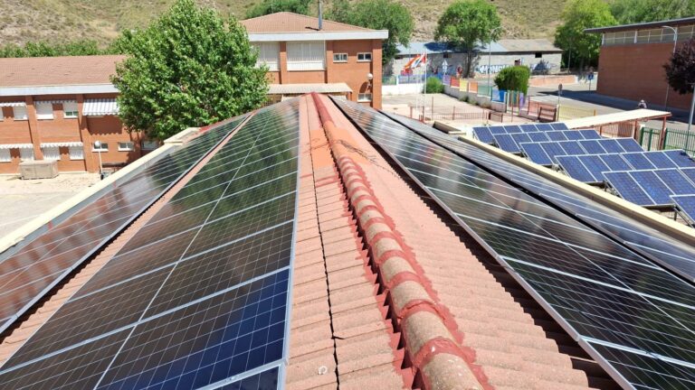 España Podría Abrir el Acceso Masivo a Comunidades Energéticas Esta Semana