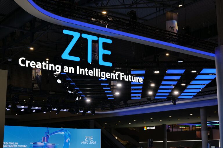 ZTE Prevê Ingresos Aproximados de 16.800 Millones de Euros en 2025
