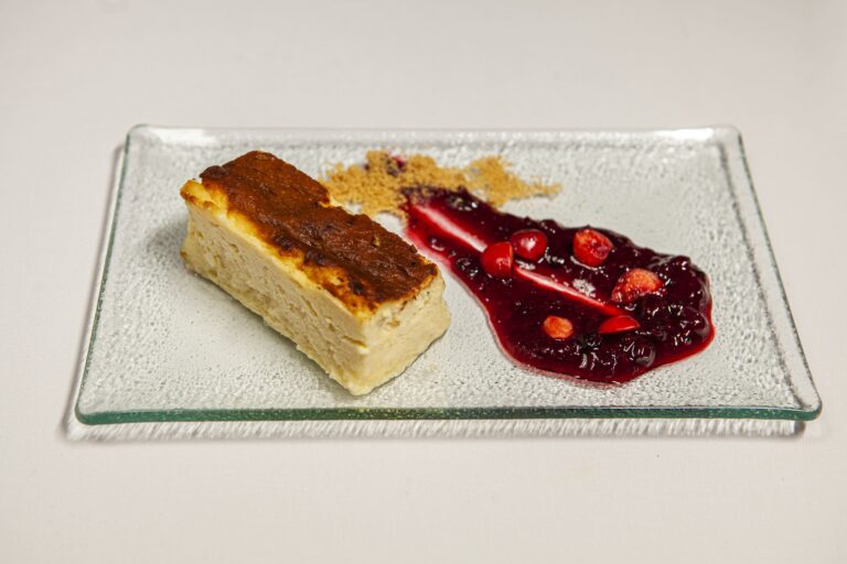 Bodega De Los Secretos: Nuevas Tardes De Afterwork, Merienda Y Hora Del Té