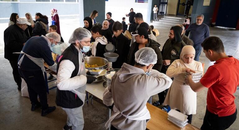 El Peligro de la Inflación por el Doble Bloqueo del Estrecho de Ormuz y su Potencial para Provocar una Catástrofe Alimentaria Mundial