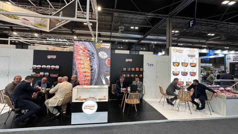 Emcesa Brilla en el Salón Gourmets con Sus Platos Preparados a Baja Temperatura