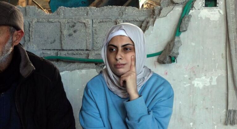 Entre desplazamiento y destrucción: cómo viven los niños autistas en Gaza