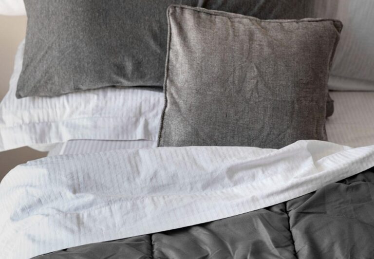 Cómo lavar un plumón de plumas sin dañarlo: guía completa paso a paso