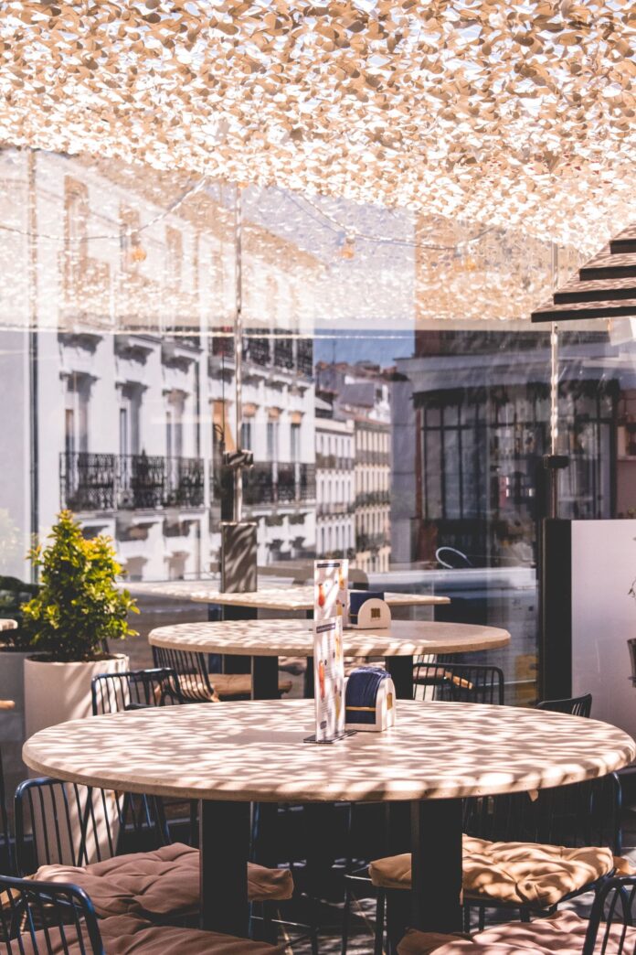 11 Nudos en la Terraza Nordés: Un Verano Atlántico en 11 Nudos Terraza Nordés: la azotea atlántica para saborear el verano en Madrid