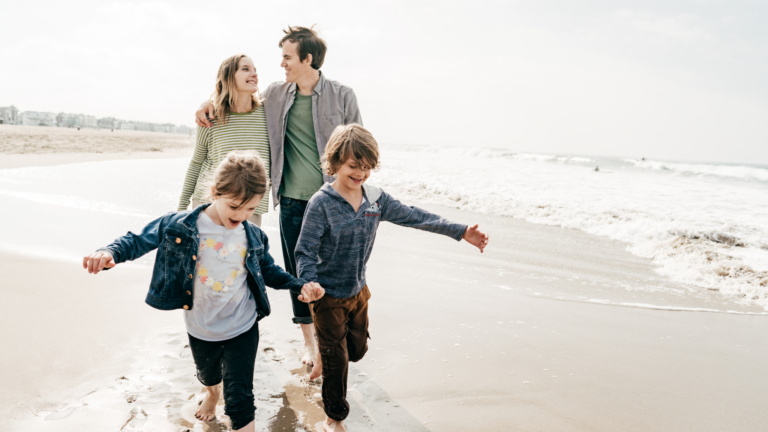 Cuánto Necesita Hoy una Familia Española para Cubrir Sus Gastos