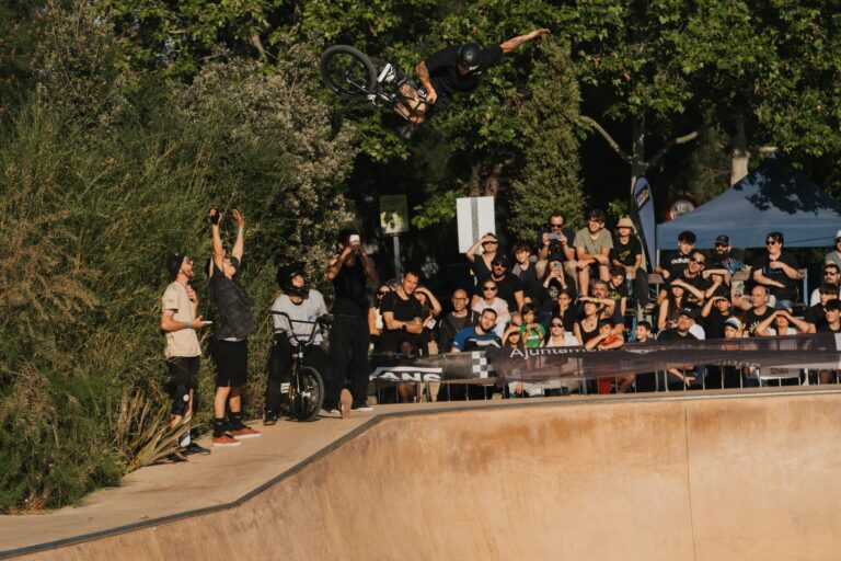 El Mejor BMX Internacional Llega a Igualada con el Urban World Series Bikeparadise Comp 2026