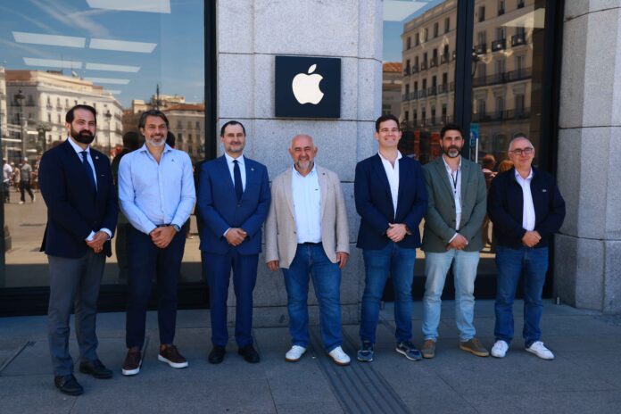GSD Impulsa una Innovadora Fase en la Formación del Profesorado GSD impulsa una nueva fase de innovación educativa centrada en la formación del profesorado