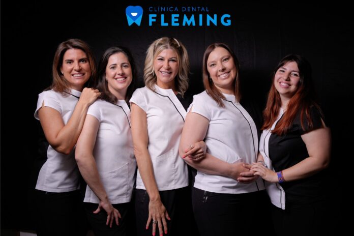 Impacto De Las Carillas Dentales En La Estética Y Bienestar Clínica Dental Fleming resalta el impacto de las carillas dentales en la estética y el bienestar