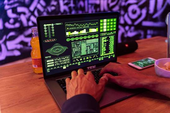Nuevo Modelo de IA: Aprendizaje para Neutralizar Amenazas Digitales