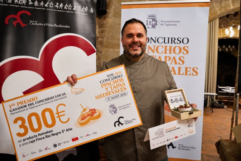 Rubén Urbano Revalida su Título de Chef Medieval Seguntino con ‘Evolución’
