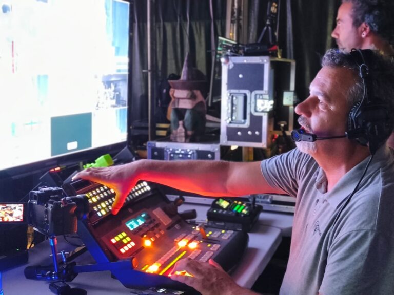 Stream Deck Studio de Elgato: La Innovadora Herramienta que Transformará el Broadcasting en Festivales de Música