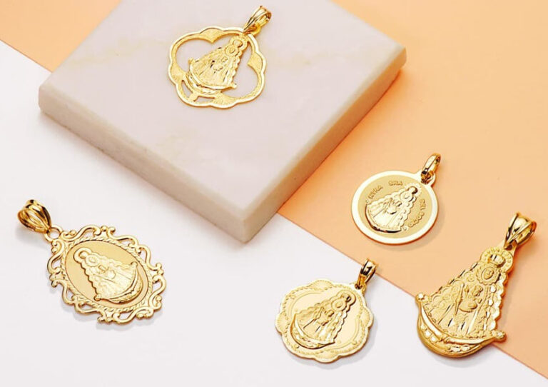 Medallas religiosas de oro: mucho más que una joya