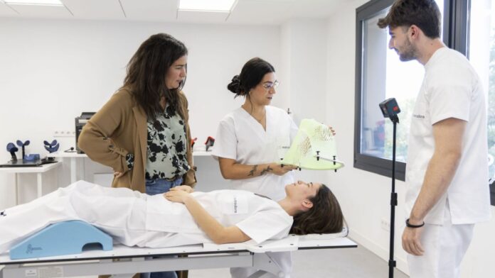 Descubriendo Tu Vocación: Claves Para Elegir una FP Sanitaria Vocación, empleo y aprendizaje práctico: las claves para elegir una FP sanitaria