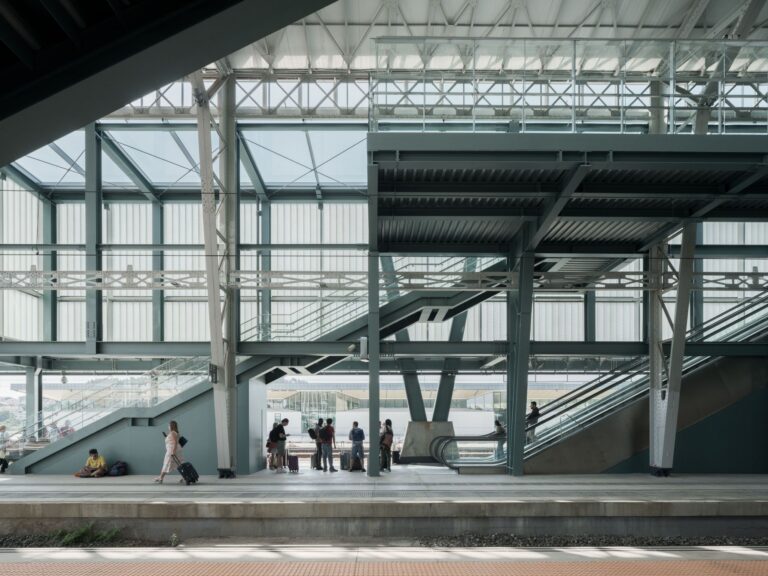 Inauguración del Nuevo Edificio de Viajeros en la Estación Santiago de Compostela-Daniel Castelao