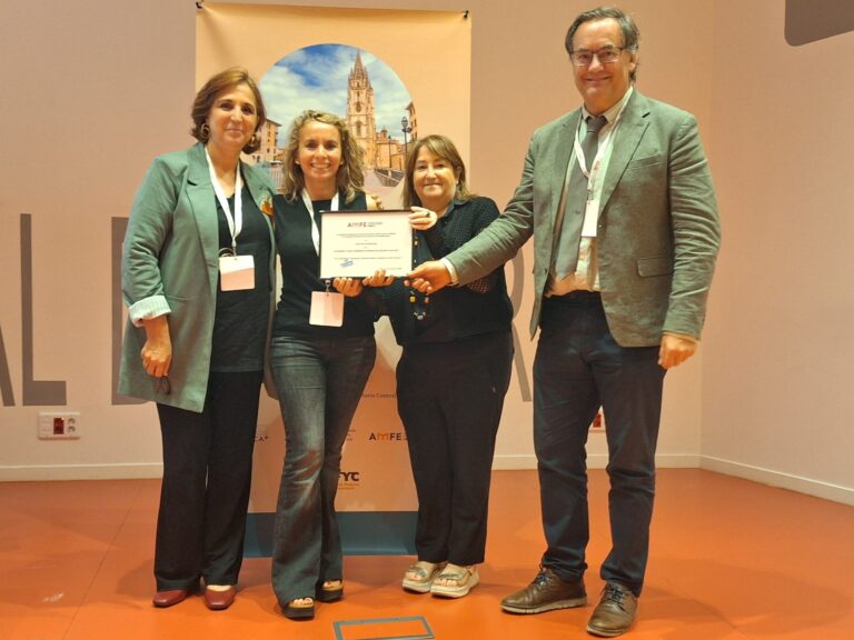 Reconocimiento AMFE: La Universidad de Vic y la Universidad de Zaragoza en la Educación Superior