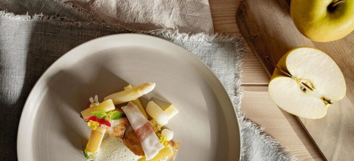 Revolución Gastronómica: La Manzana Europea Más Allá del Postre Más allá del postre: la manzana europea revoluciona la gastronomía