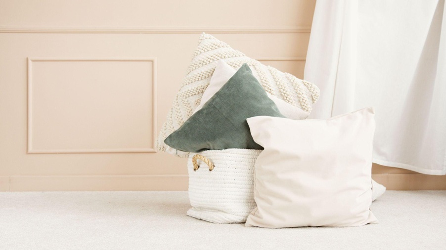 Cómo elegir cojines para decorar y renovar tu sala 2